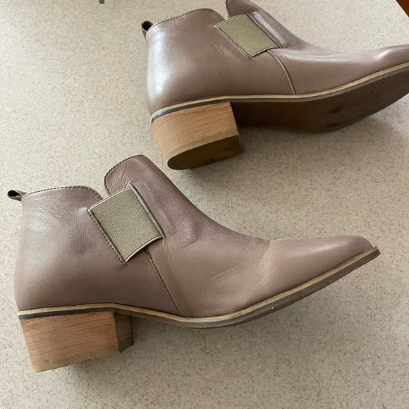 Charleston shoe co, Middleton gray booties. Size 40, barely worn, 1.5 inch heel - Picture 2 of 5